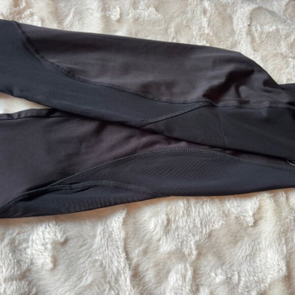 Move Black Compression Athletic Leggings with Mesh Ladies Size S  NWT - Picture 6 of 13